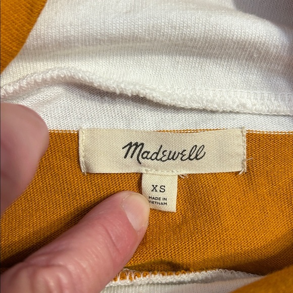 Madewell Striped Button-Sleeve Turtleneck Top XS Rich Amber Mustard Cotton
DD - Picture 5 of 12